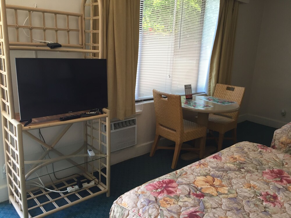 Sea Cove Resort Motel - photo 7