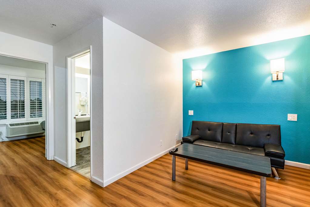 Motel 6 Fountain Valley CA Huntington Beach Area - photo 19