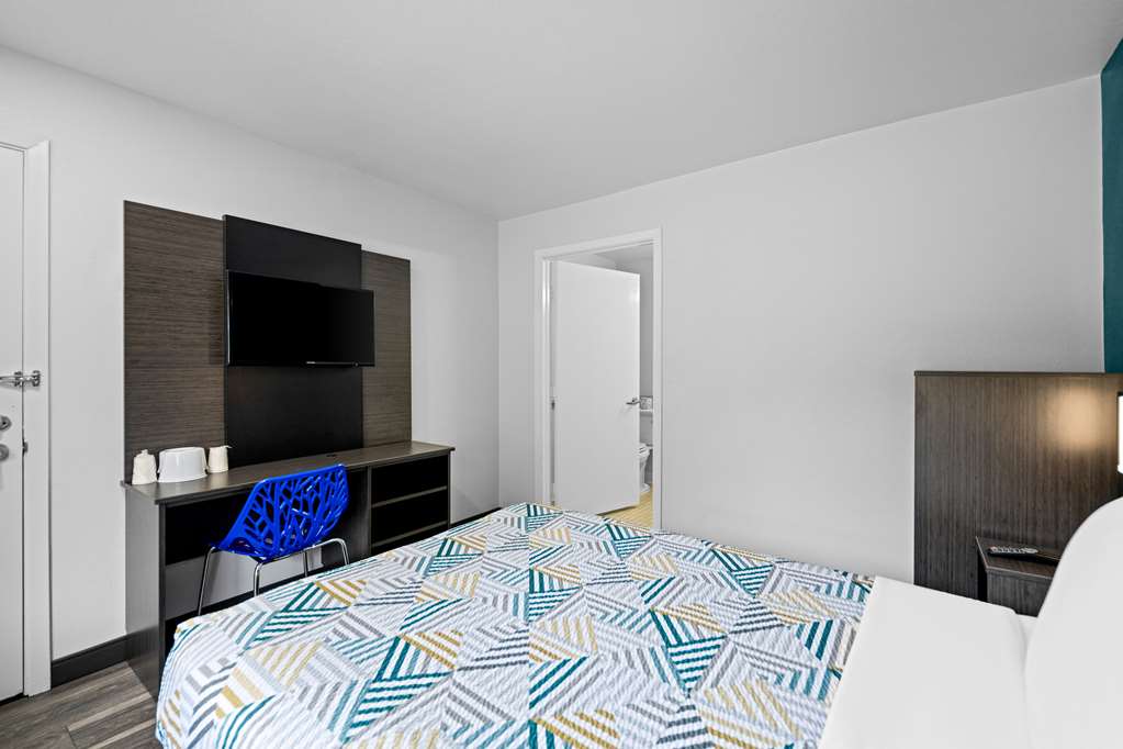 Motel 6 Monterey CA - photo 10