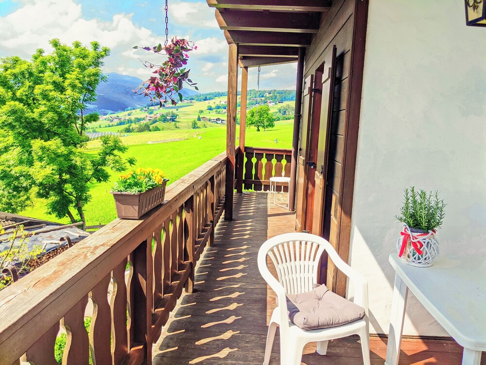 Vidora Apartments Dolomites Escape — 4-Star Luxury Hotel in Fie Allo Sciliar, Italy