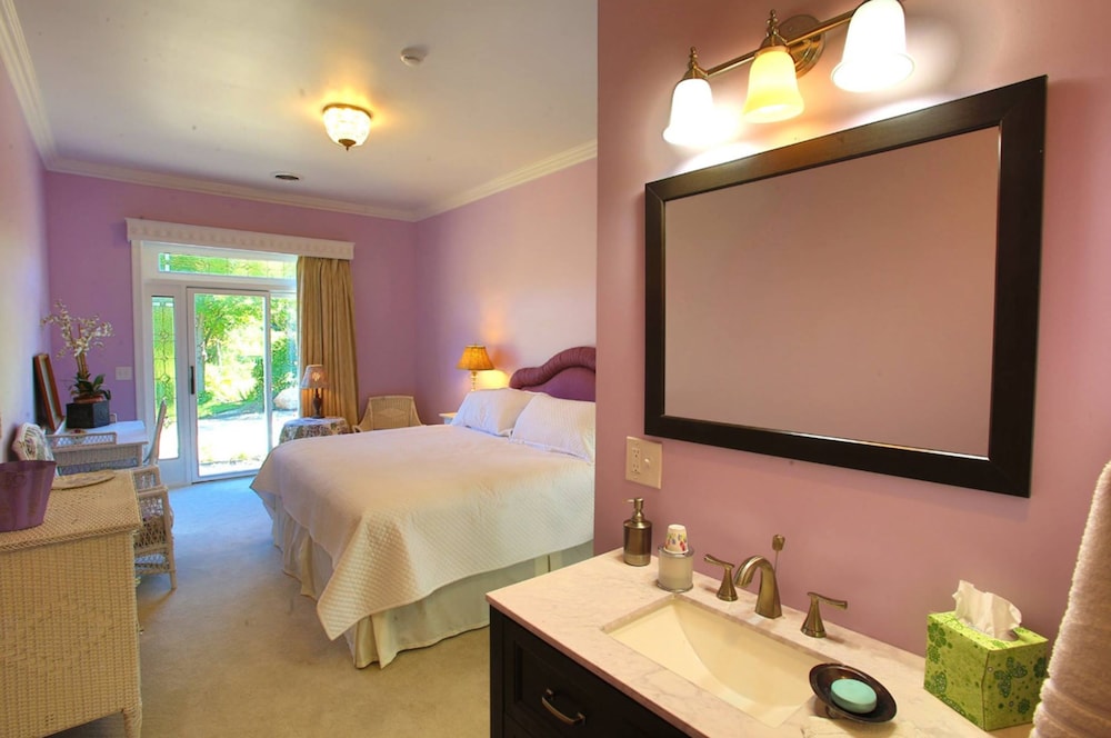 Inntiquity A Country Inn - photo 45