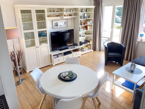 Wohnpark Stadt Hamburg Apt. 50 — 4-Star Luxury Hotel in Ostseebad Binz, Germany