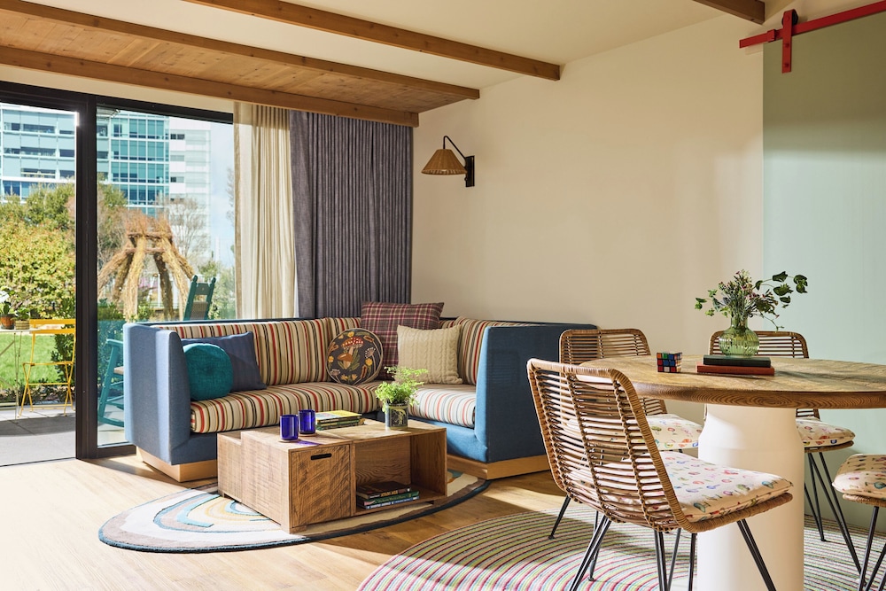 Treehouse Hotel Silicon Valley - photo 20