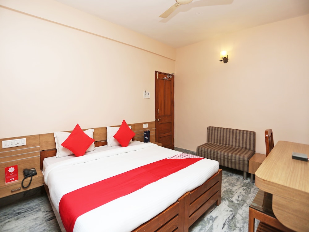 OYO 14577 Vijay Palace