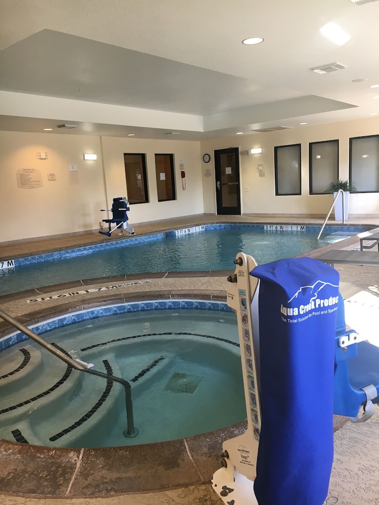Fairfield Inn & Suites by Marriott Dallas Mansfield - photo 15