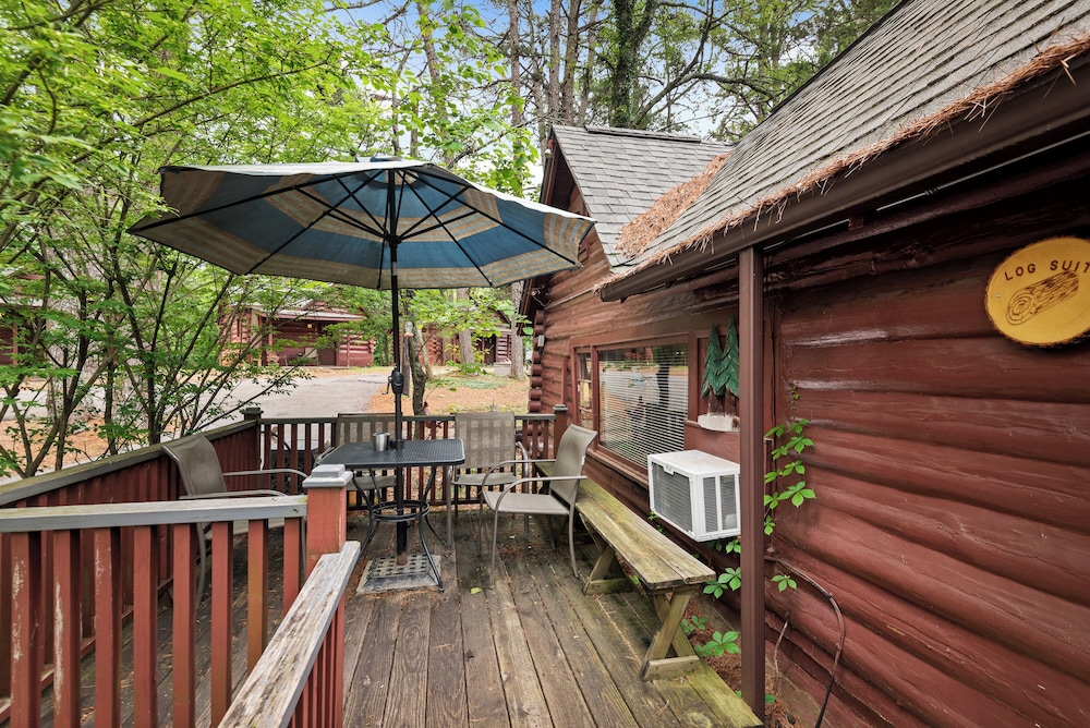 Tall Pines Inn - photo 96
