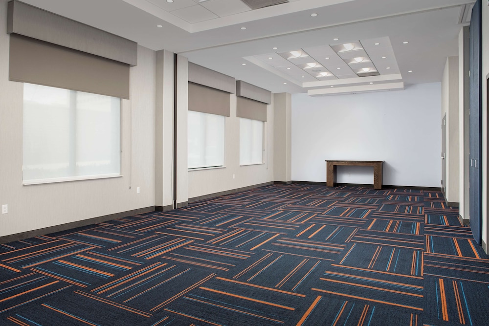 Hampton Inn Baltimore Downtown Convention Center - photo 38