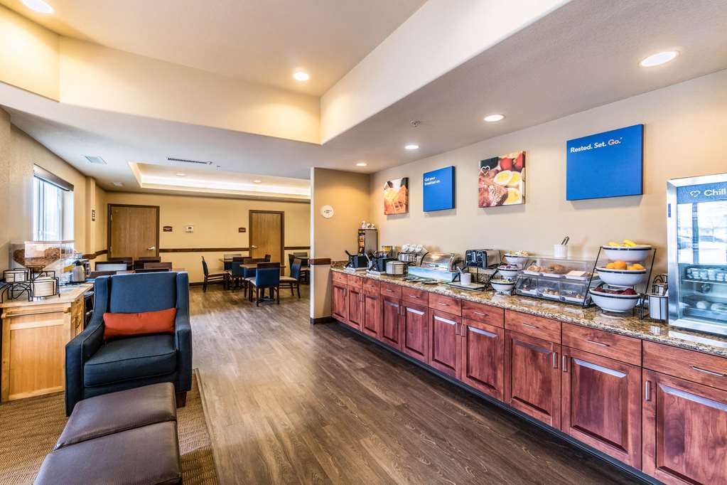 Comfort Inn & Suites Rifle - photo 30