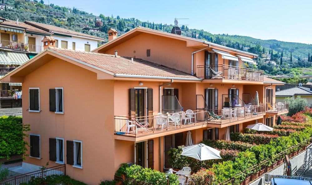Onda — hotel in Torri Del Benaco
