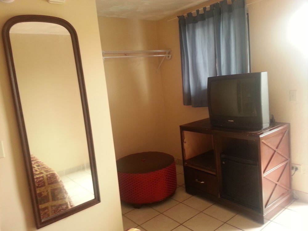 Atlantic Inn - photo 19