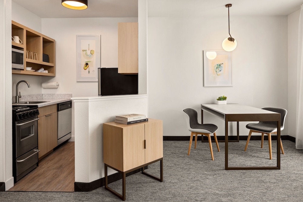 TownePlace Suites by Marriott Chicago Lombard - photo 16