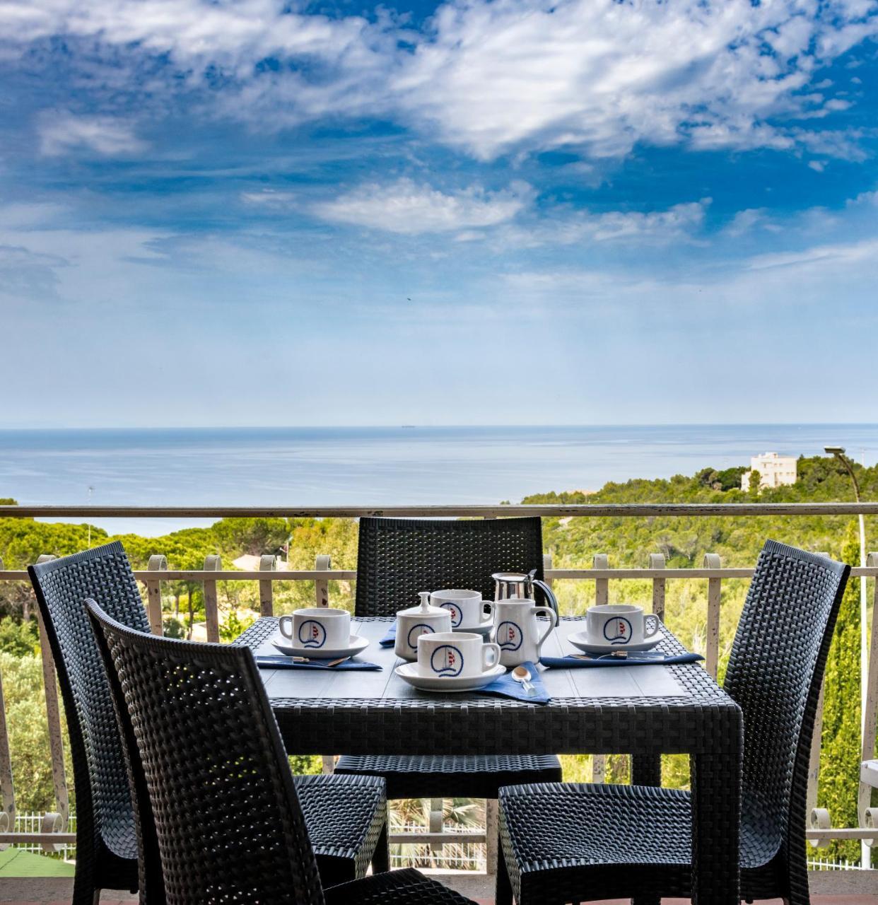 Spianate — 4-Star Luxury Hotel in Rosignano Marittimo, Italy