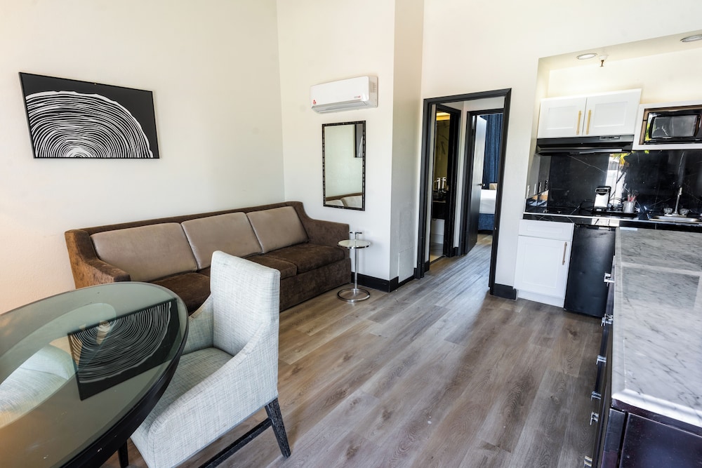 Sands Inn & Suites - photo 22