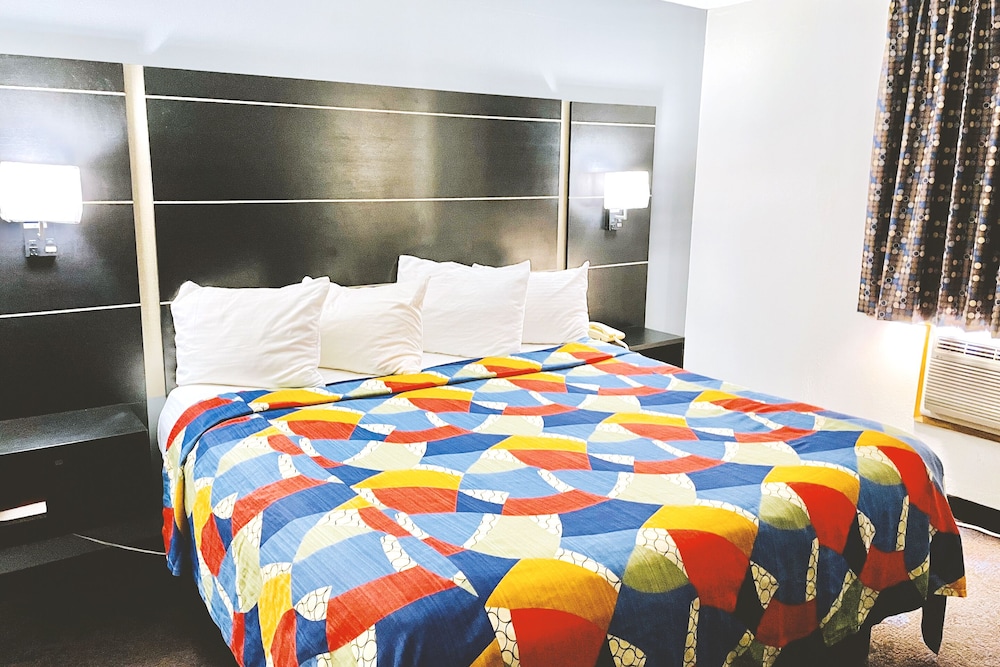 Coratel Inn & Suites By Jasper Northfield - photo 15