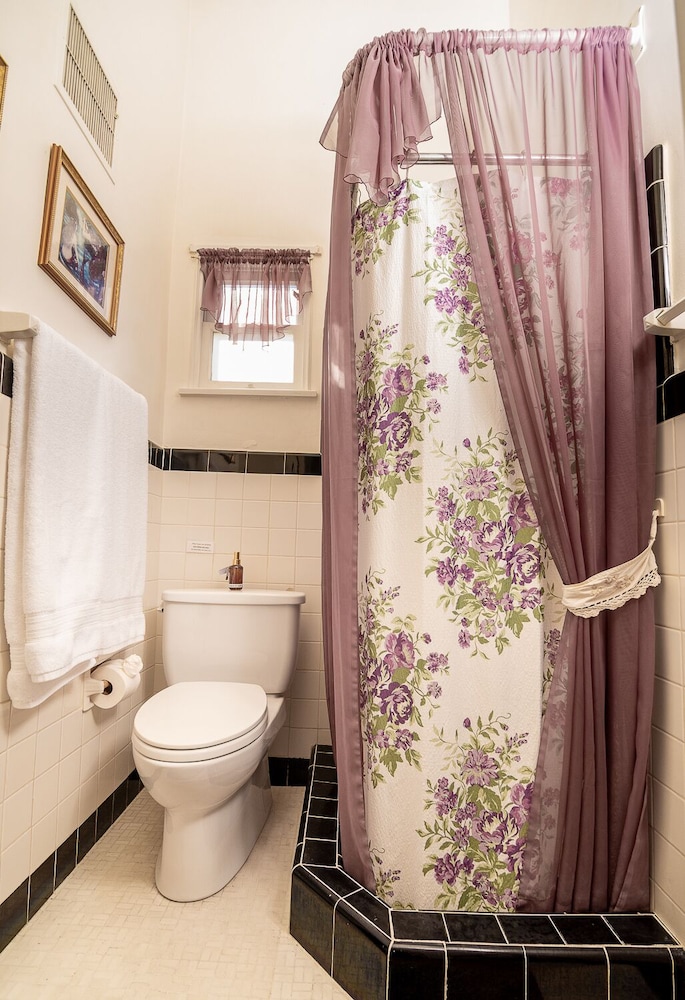 The Blenman House Inn - photo 30