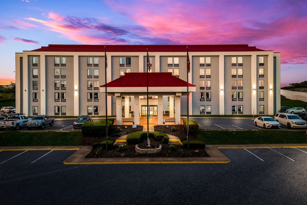 Red Roof Inn Nashville Music City - photo 32