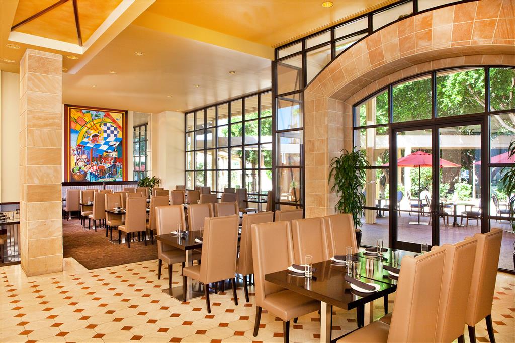 Sheraton Crescent Hotel - photo 14