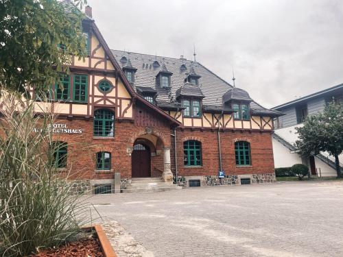 Gutshaus Am Schloss Klink — Klink