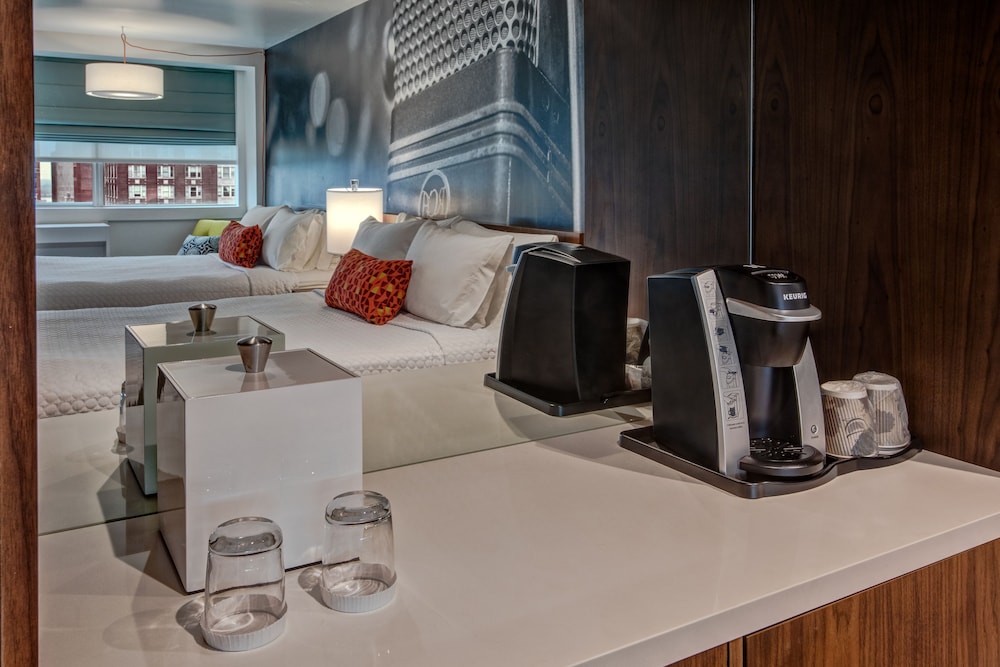 Hotel Indigo Memphis Downtown by IHG - photo 10