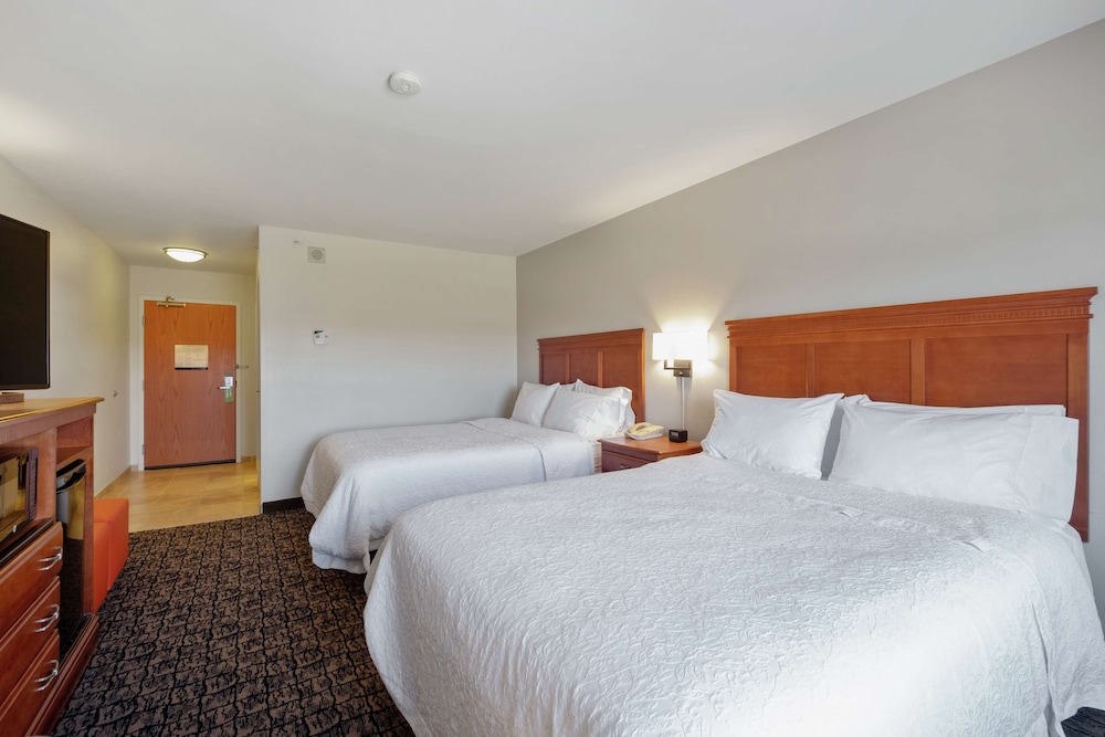 Hampton Inn & Suites Rockland - photo 27