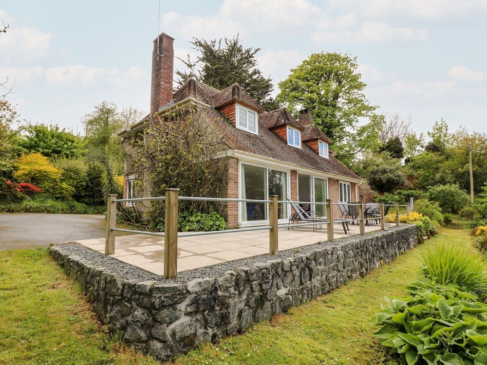 Flushing Meadow — 4-Star Luxury Hotel in Helston, United Kingdom