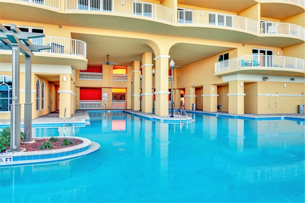 Calypso Resort Tower 3 - photo 5