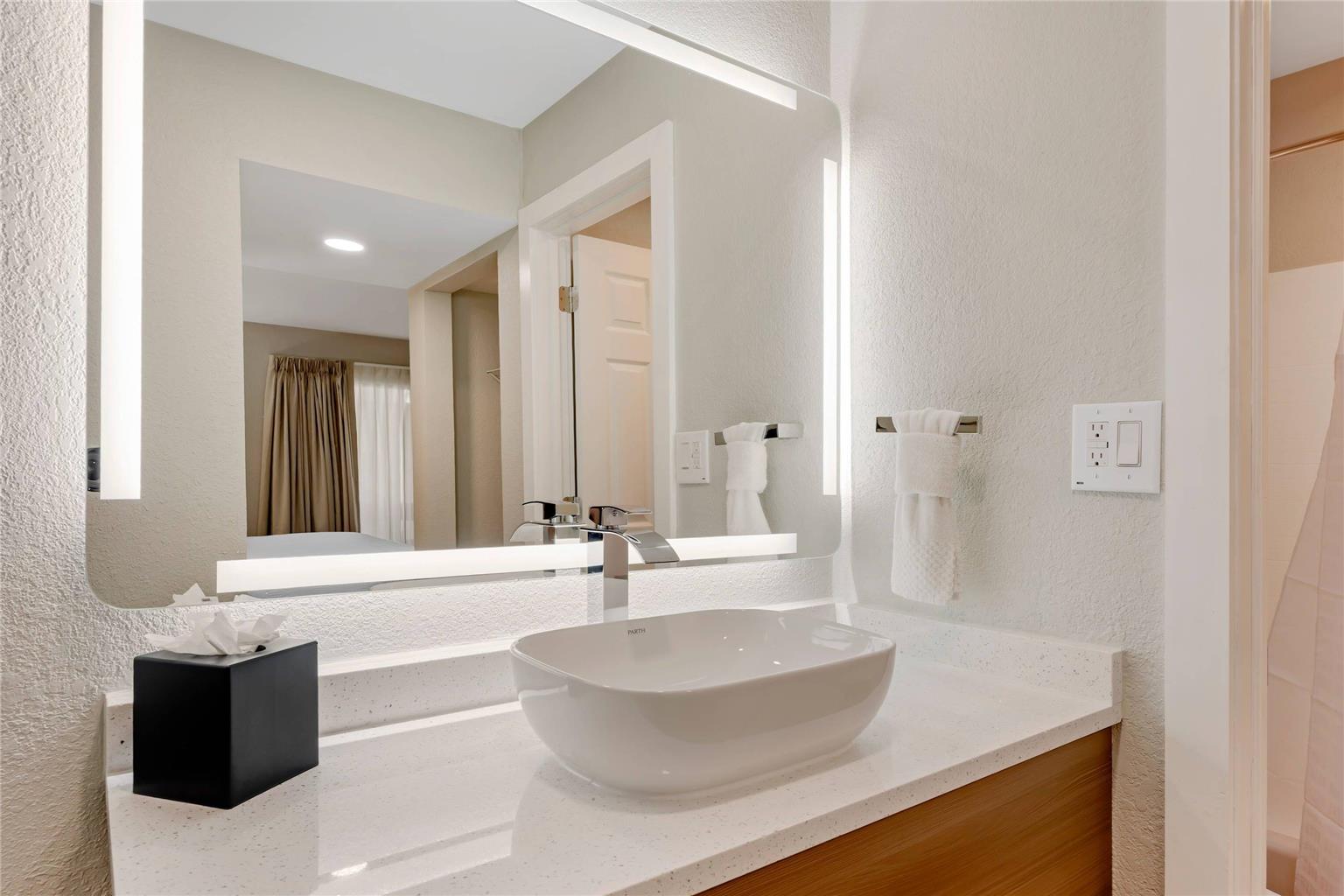 MainStay Suites Springfield South Battlefield Rd - photo 21