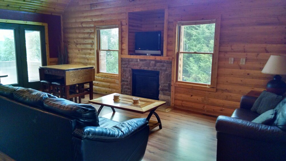 Acorns Resort - photo 18