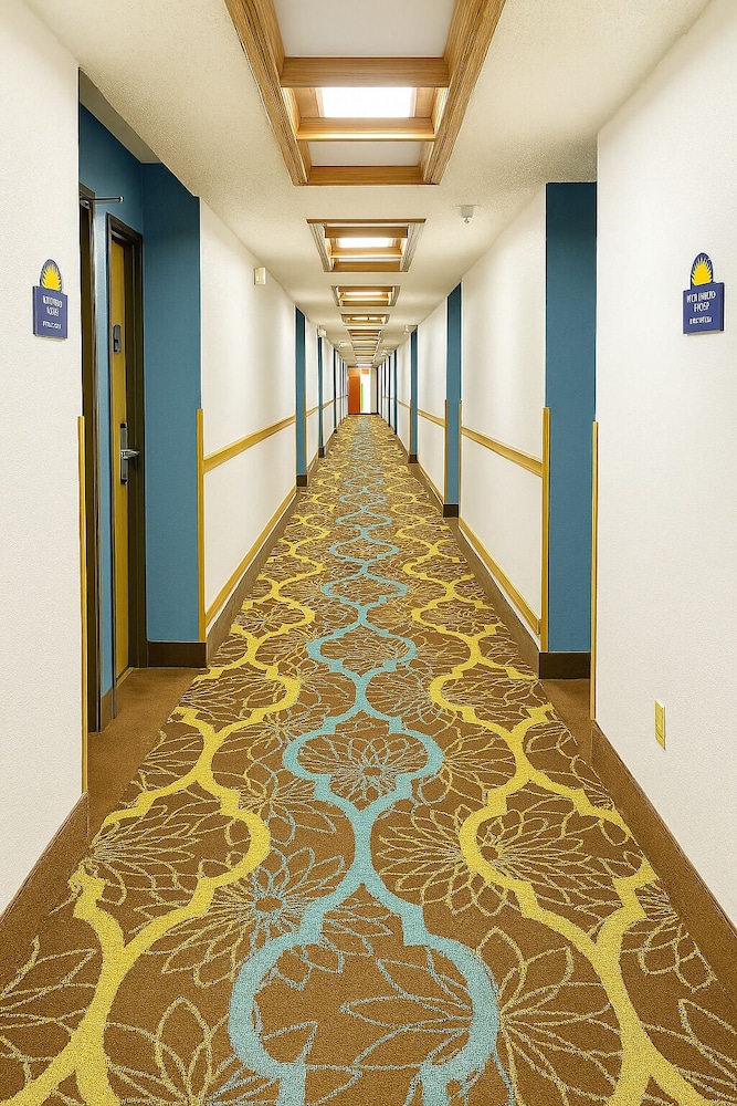 Days Inn by Wyndham Morton - photo 14