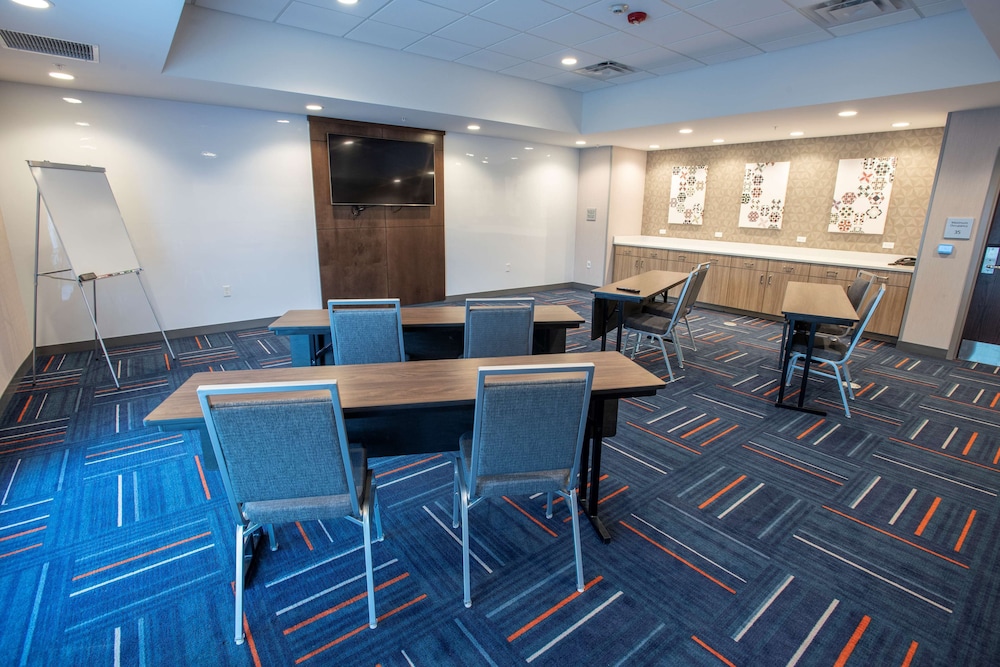 Hampton Inn by Hilton Richwood Cincinnati South - photo 16