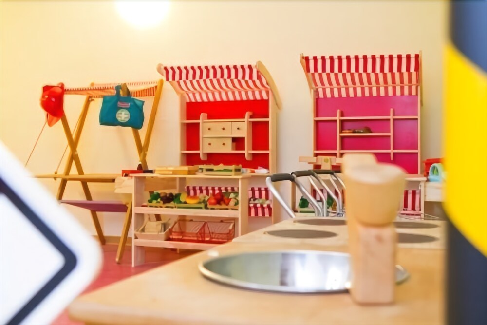 Childrens Play Area - Indoor