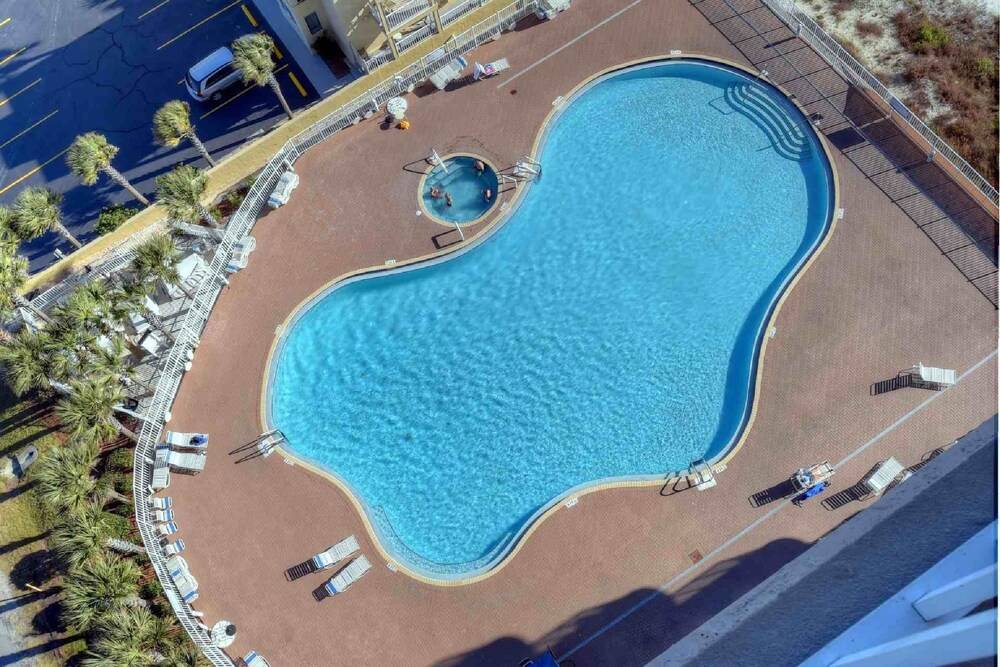 Tidewater Beach Resort 1 Bedroom Apartment - photo 16