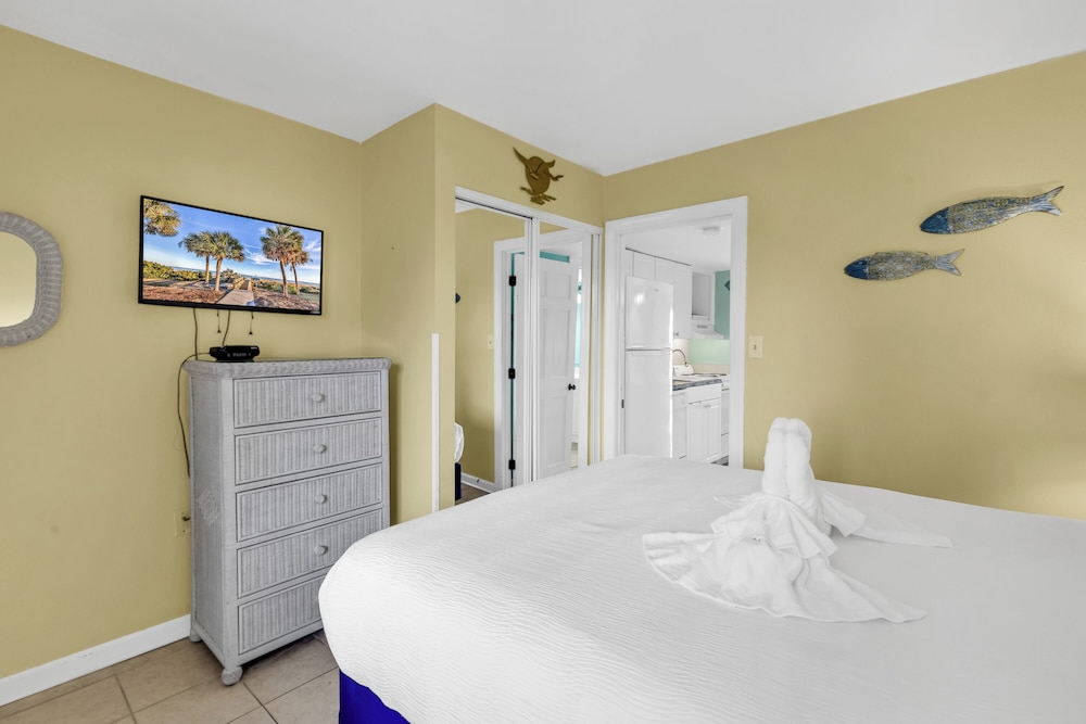 Bluewater Resort 306 - photo 4