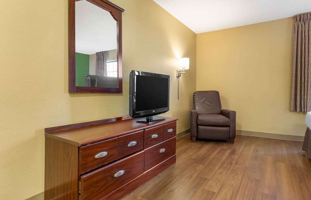 Extended Stay America Suites Seattle Everett North - photo 27