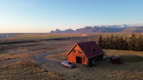 Lodge Borgarbrekka in Lón South East of Iceland Birta Rentals — 4-Star Luxury Hotel in Hoefn, Iceland