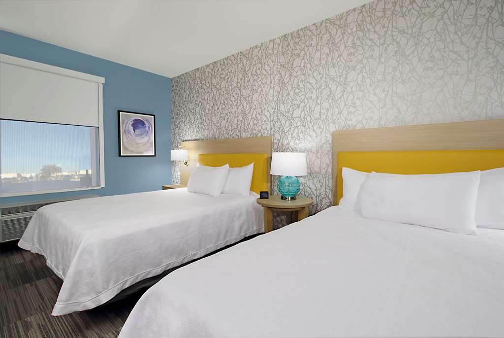 Days Inn & Suites by Wyndham Beaumont West I 10 & Walden - photo 9