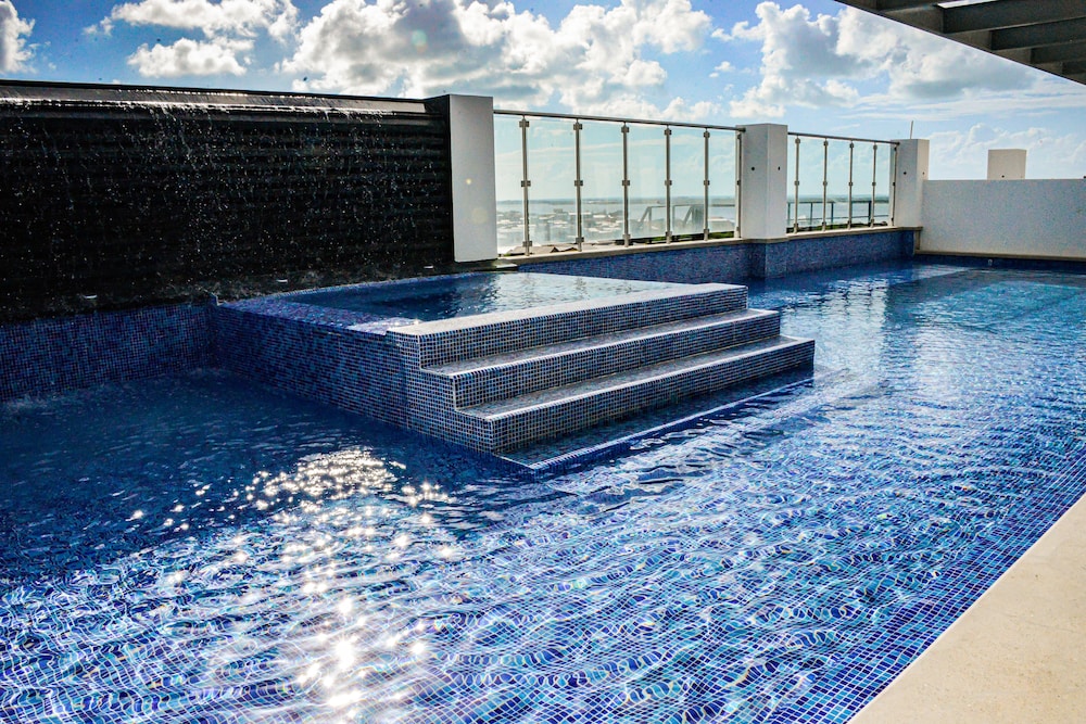 The Watermark Hotel — San Pedro