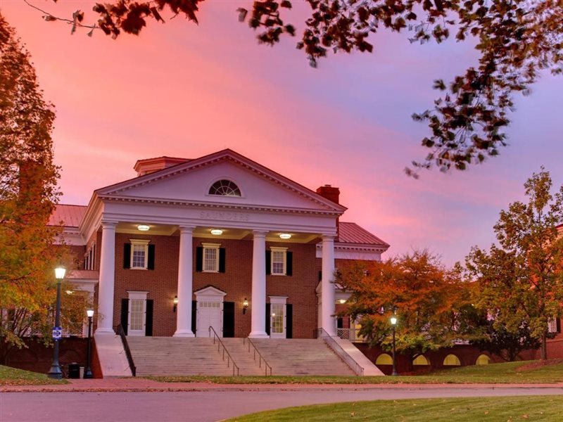 University of Virginia Inn at Darden in Charlottesville, United States