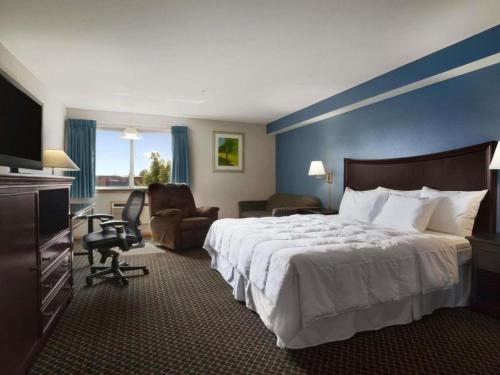 Days Inn Lacey Olympia Area - photo 8