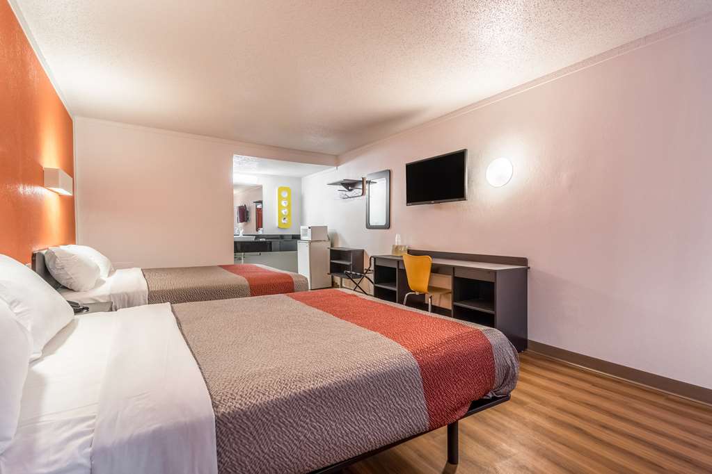 Motel 6 Schenectady NY - photo 15
