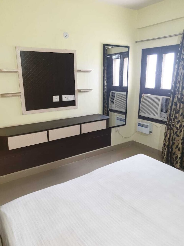 Shah's Aarna Vatika — hotel in Chhata