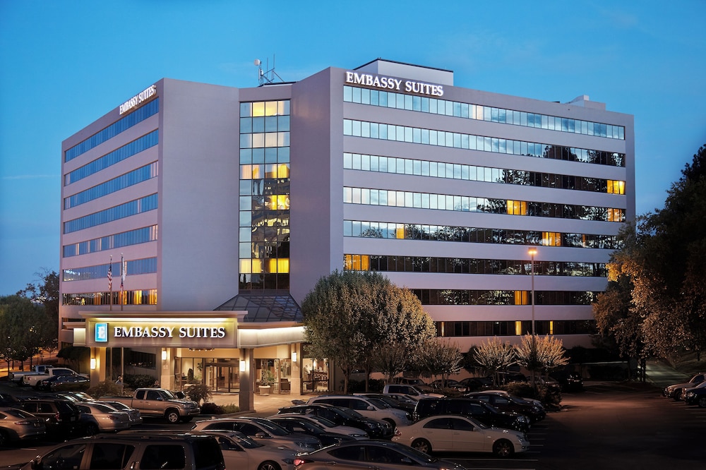 Embassy Suites by Hilton Atlanta Galleria - photo 45