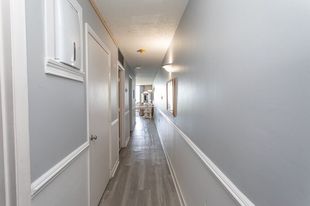 Royal Garden Resort 705 2 Bedroom Condo by RedAwning - photo 44
