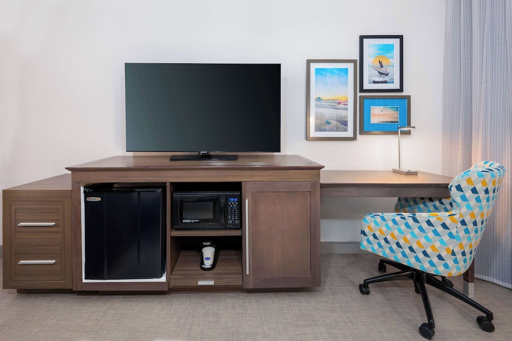 Hampton Inn & Suites Clearwater Beach - photo 7
