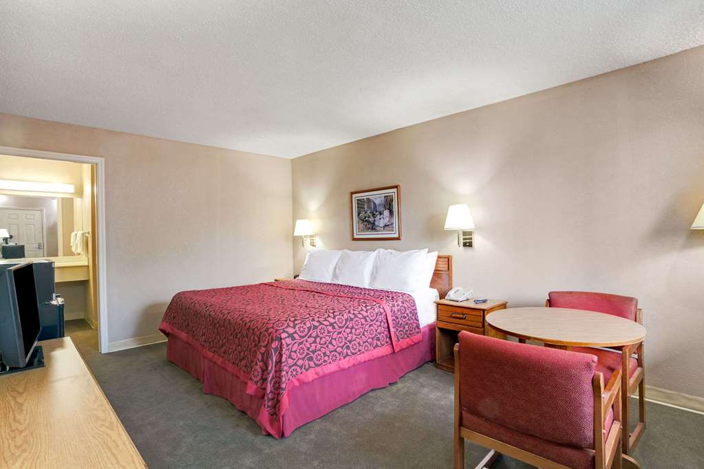 Days Inn by Wyndham Joelton Nashville - photo 12