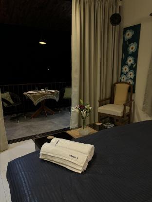 Pinnacle by Soumil Stays - last minute hotel in Unknown City