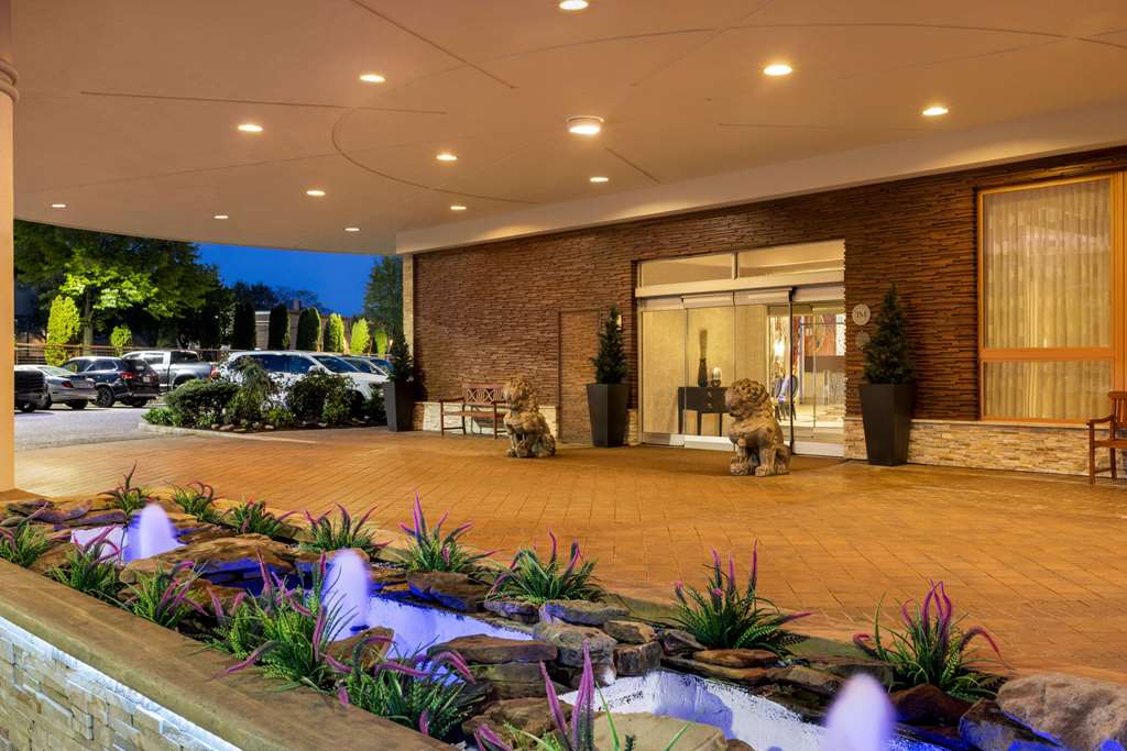 Viana Hotel and Spa Trademark Collection by Wyndham - photo 2