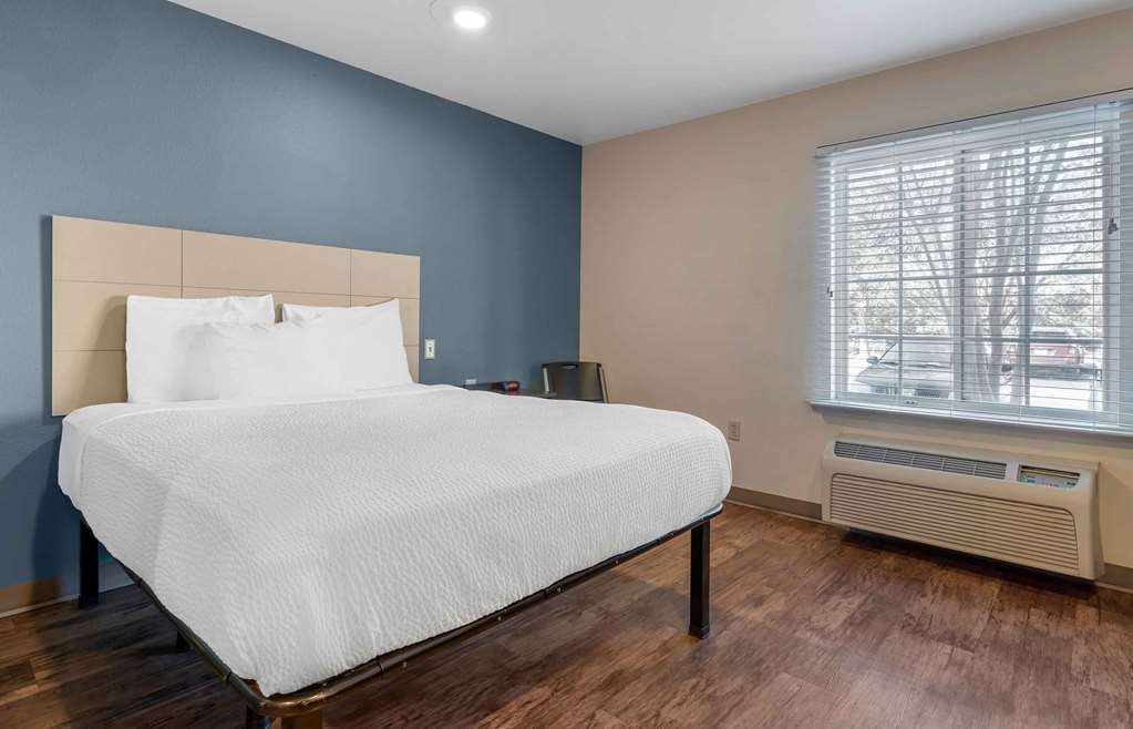 Extended Stay America Select Suites Orlando South - photo 14