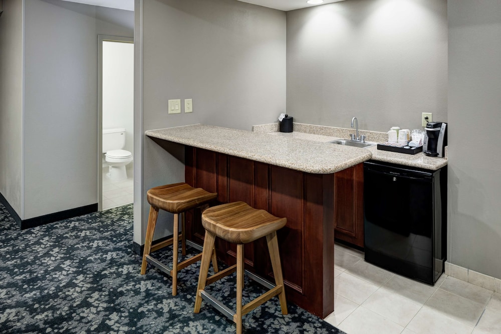 Hilton Garden Inn Nashville Vanderbilt - photo 26