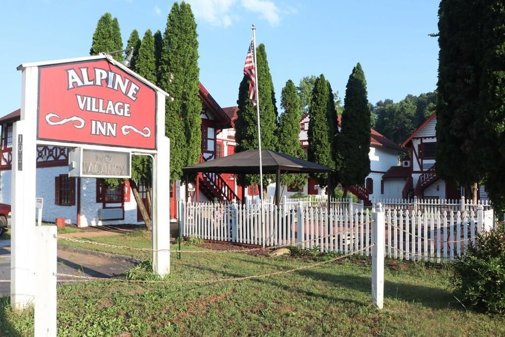 Helen Alpine Village Inn - photo 14